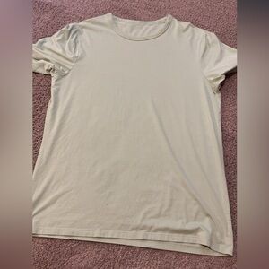 light green lululemon tee